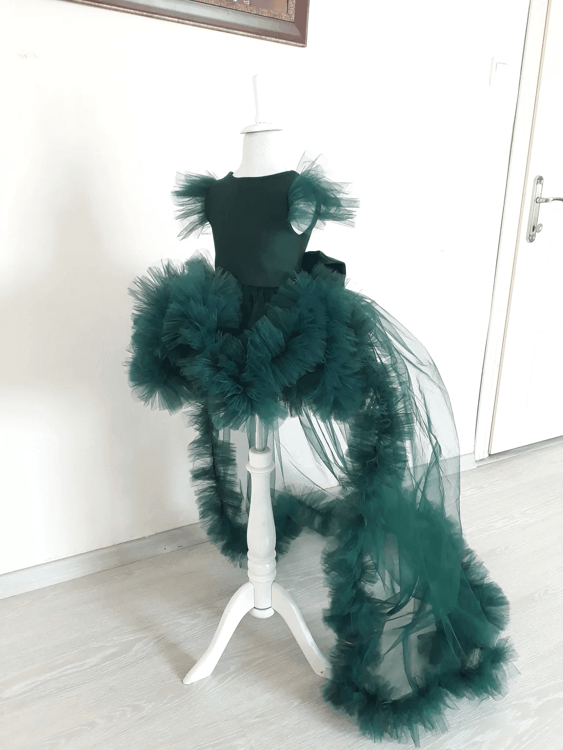 Tutu Dress For Birthday Girl Emerald Green Color - DrapeMe - Your Affordable place for In-Trend clothing