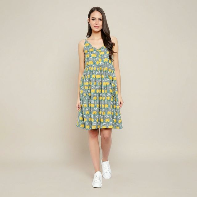 Back view of Pretty Elephant Print Midi Dress highlighting the stylish cut and comfortable fit for all sizes.