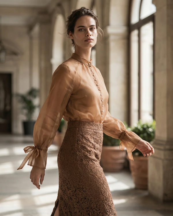 The Amara Lantern Crop